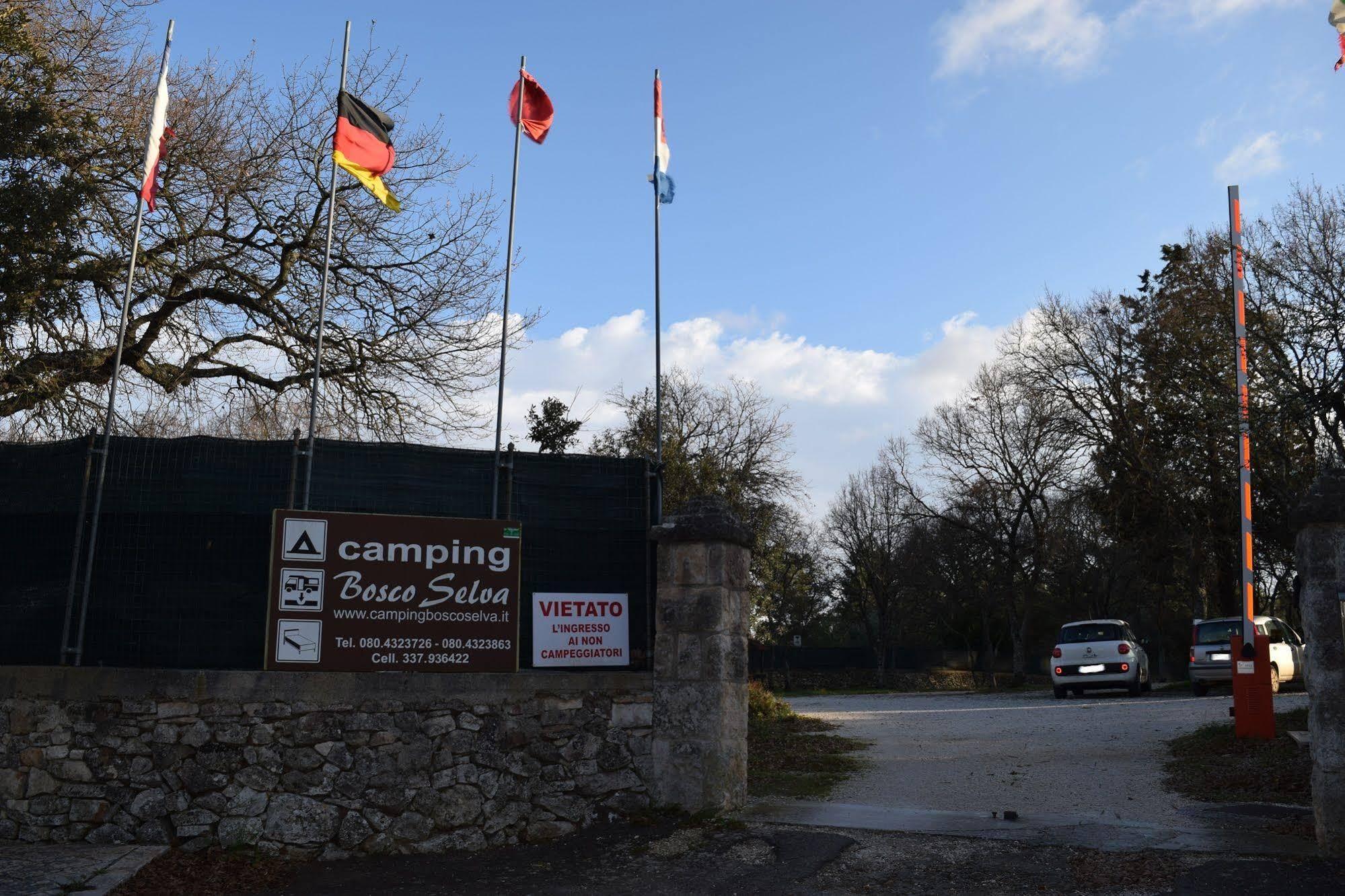 Villaggio Camping Bosco Selva 알베르벨로 외부 사진